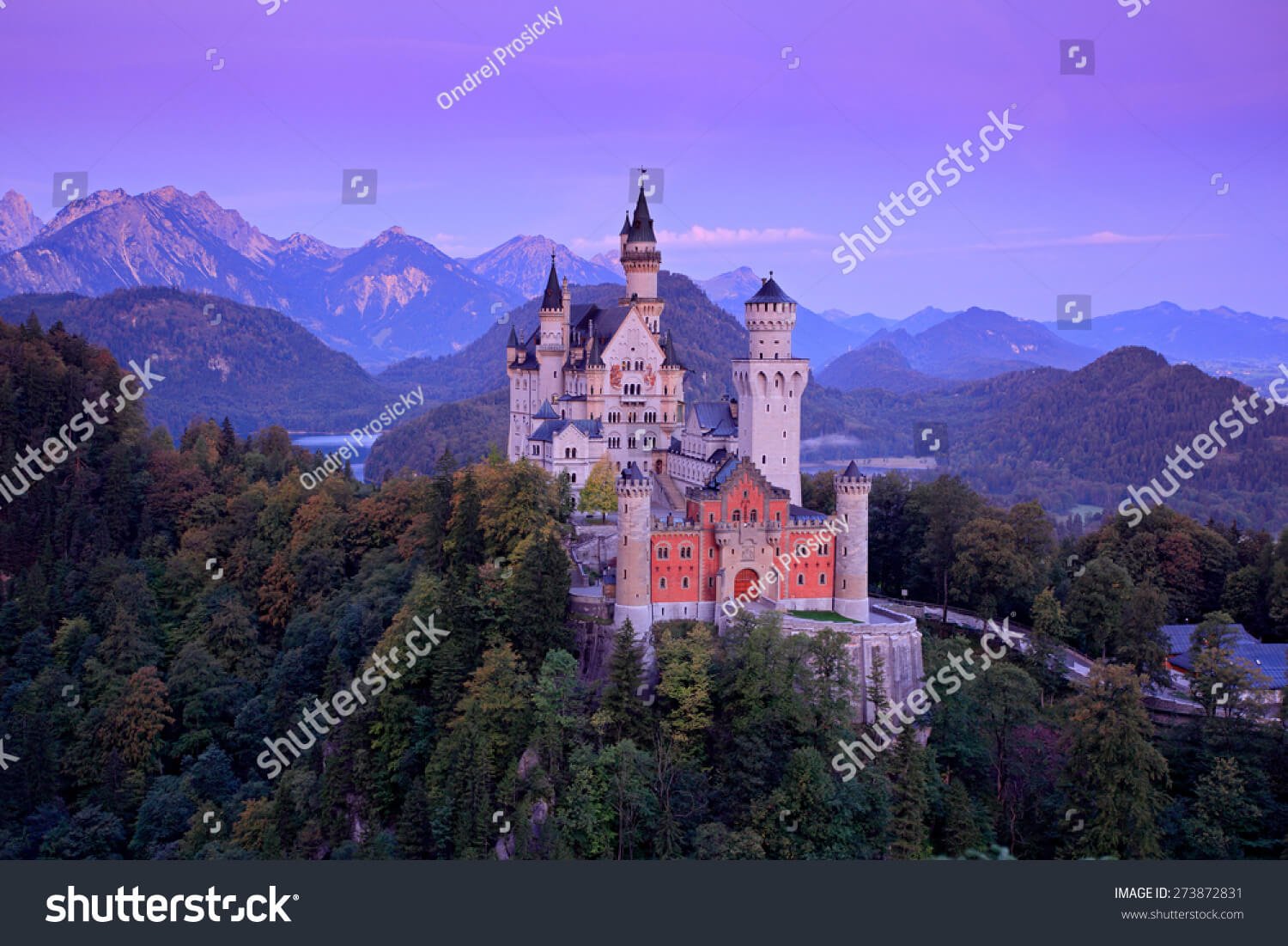 11223