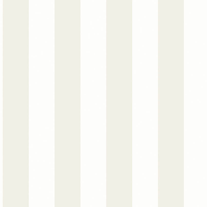 7686